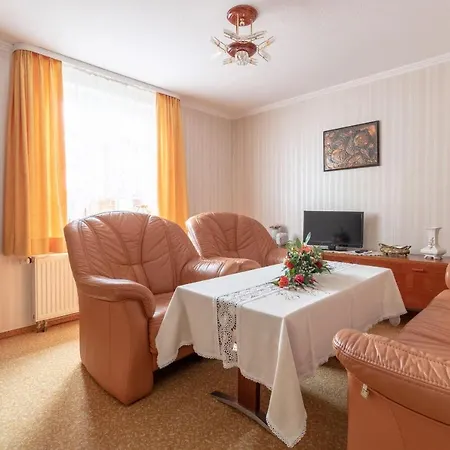 Preiswerte-3-raum-wohnung-in-binz *